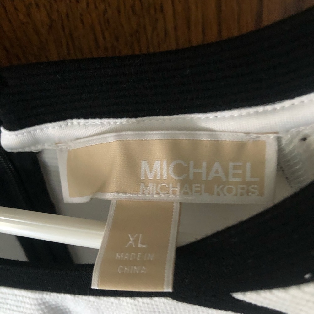 Michael Kors XL shirt